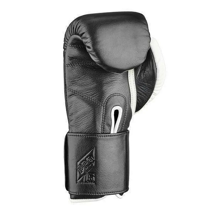 Универсальные тренировочные перчатки Ultimatum Boxing PRO CLASSIC