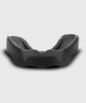 Капа боксерская Venum Predator Black/Black