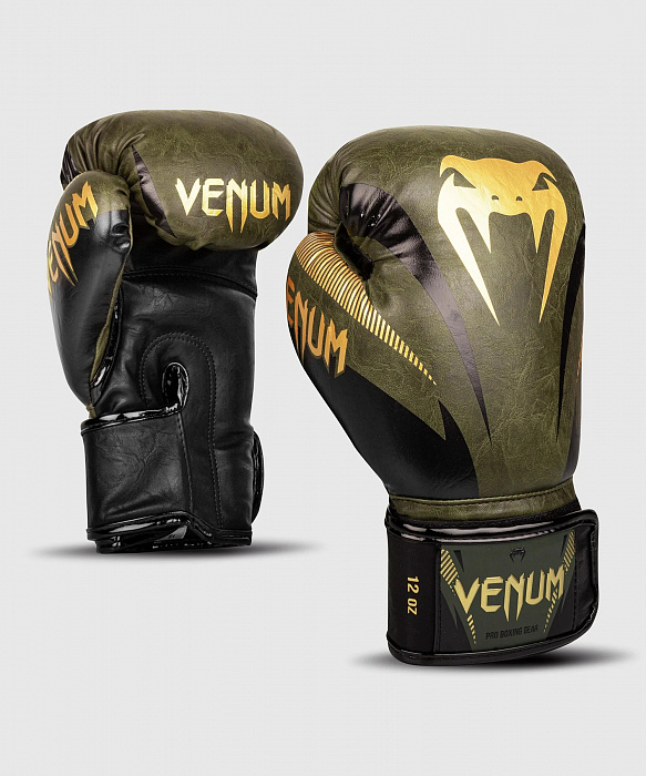 Боксерские перчатки Venum Impact хак/золот.