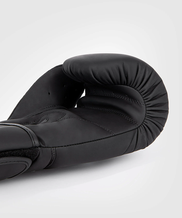 Перчатки боксерские Venum Contender 1.5 Black/White