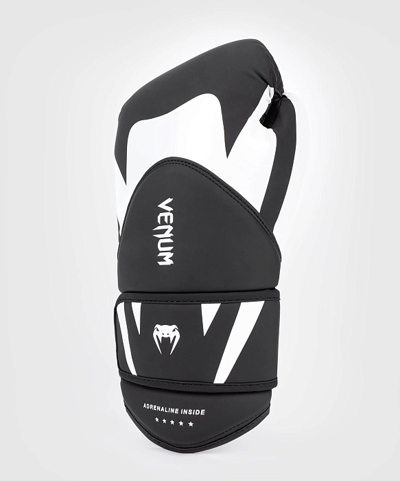 Перчатки боксерские Venum Challenger 4.0 Black/White