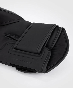 Перчатки боксерские Venum Challenger 4.0 Black/Black