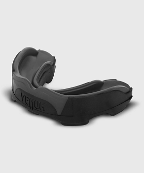 Капа боксерская Venum Predator Black/Black