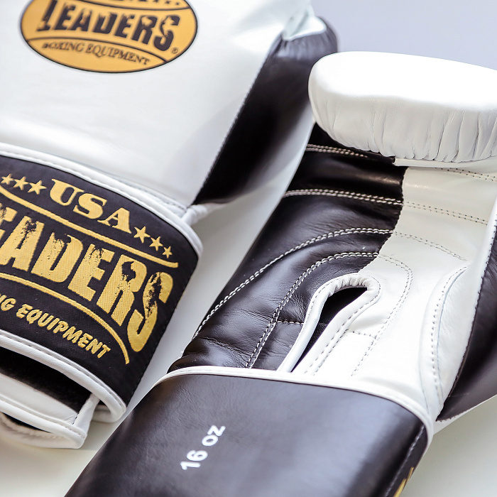 Спаринговочные Перчатки Elite 2.0 Training Gloves (White-Black) 14 oz