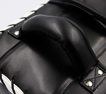 adiBAC041 Макивара Thai Pad Extra Thick черная