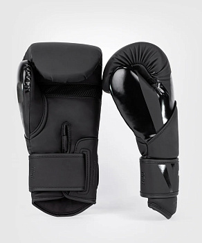 Перчатки боксерские Venum Challenger 4.0 Black/Black
